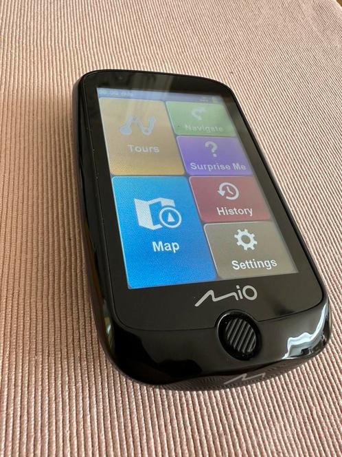 Mio Cyclo 220 – Navigatie voor fiets – Zo goed als nieuw, Fietsen en Brommers, Fietsaccessoires | Fietscomputers, Zo goed als nieuw