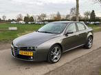 Alfa Romeo 159 2.2 JTS Business Airco APK 08-2026 NAP, Auto's, Alfa Romeo, Voorwielaandrijving, Stof, Gebruikt, Zwart