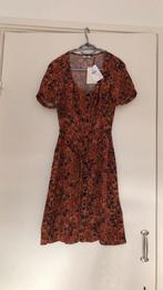 Kleurrijk viscose jurkje, maat xs,, Ophalen of Verzenden, Zo goed als nieuw, Maat 34 (XS) of kleiner, Cocktailjurk