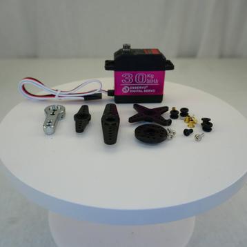 Digitale rc servo 30kg waterproof, metaal incl acc  beschikbaar voor biedingen