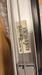 Velux Pal Sk06 7011s zwart lamellen, Ophalen of Verzenden, Zo goed als nieuw, Dakraam, 80 tot 120 cm