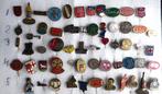 61 metalen speldjes, Verzamelen, Speldjes, Pins en Buttons, Verzenden, Gebruikt, Overige onderwerpen, Speldje of Pin