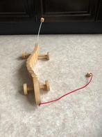 Mooie en leuke houten trekhond (teckel), Ophalen of Verzenden, Zo goed als nieuw, Overige typen, Met wieltjes