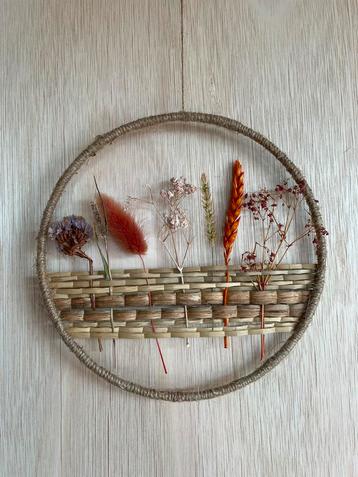 Wandhanger 20 cm met droogbloemen en jutte beschikbaar voor biedingen