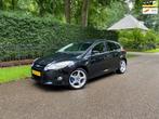Ford Focus 1.6 EcoBoost Titanium 182PK 2e Eigenaar NL AUTO!, Gebruikt, 4 cilinders, Zwart, Bedrijf