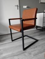 Eetkamerstoel met armleuning, cognac, 6 stuks, Huis en Inrichting, Stoelen, Ophalen, Overige materialen, Bruin, Zo goed als nieuw