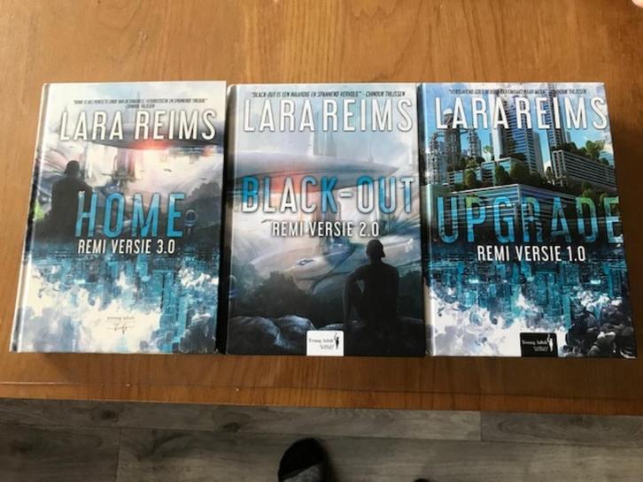 Lara Reims trilogie, Boeken, Romans, Zo goed als nieuw, Ophalen of Verzenden