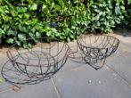 Twee hanging baskets, Ophalen, Kunststof, Gebruikt, Minder dan 60 cm