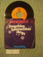 Magnet 7" Vinyl Single: ‘Something to remember me by’ (D), Rock en Metal, Ophalen of Verzenden, 7 inch, Single