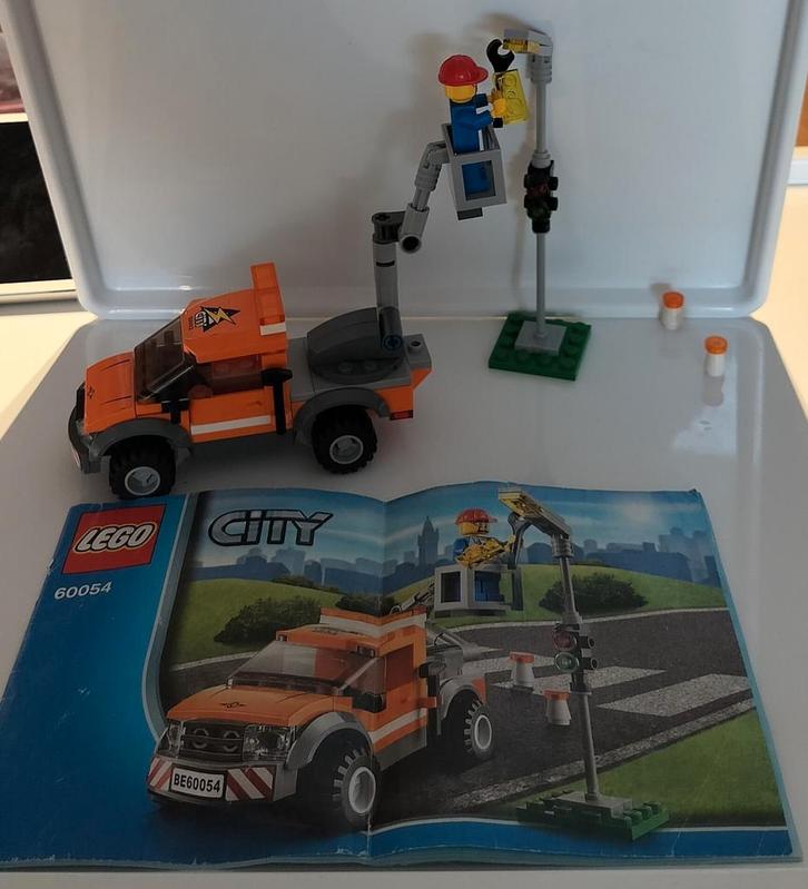 Lego 60054 Light Repair Truck, Kinderen en Baby's, Speelgoed | Duplo en Lego, Gebruikt, Lego, Complete set, Ophalen of Verzenden