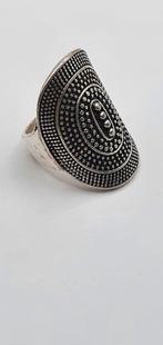 Vintage ring, 20 of groter, ., Ophalen of Verzenden, ,