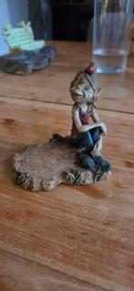 2 Leuke Pixie Elfjes - Tuinbeeldjes, Ophalen of Verzenden, Zo goed als nieuw, Kunststof, Tuinkabouter