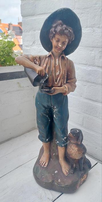 Vintage Beeld Jongen met Hond beschikbaar voor biedingen