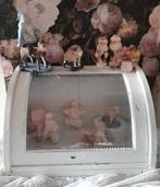 Mooi wit brocante vitrinekastje gebogen glas, Ophalen