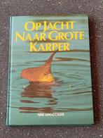 Op jacht naar grote karper Rini Groothuis, Ophalen of Verzenden, Zo goed als nieuw