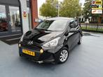 Hyundai I10 1.0i Comfort AIRCO NAVI, Auto's, Voorwielaandrijving, Euro 6, 4 stoelen, Zwart