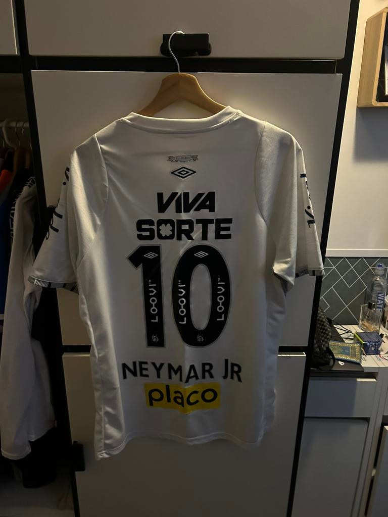 Neymar shirt maatje L, Ophalen of Verzenden, Zo goed als nieuw, Shirt