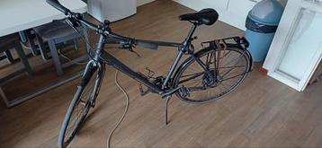 Source sport fiets met schijfrem en versnellingen  beschikbaar voor biedingen