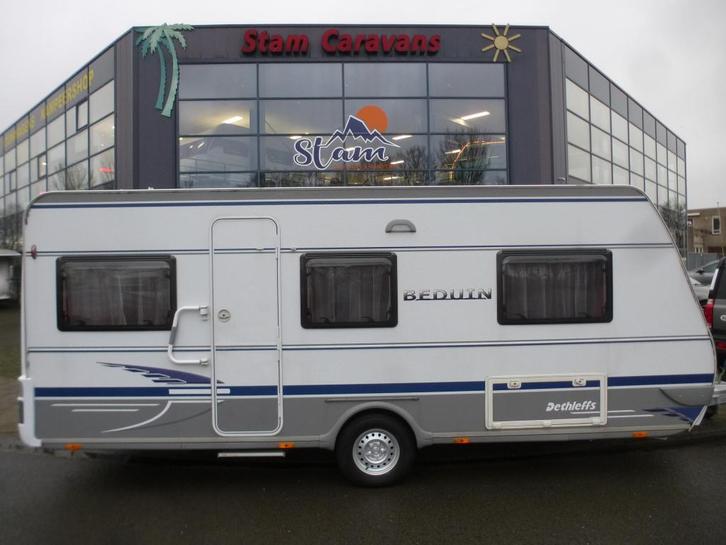 Dethleffs Beduin 515 DB voortent zeer ruim, Caravans en Kamperen, Caravans, tot en met 4, 1250 - 1500 kg, Rondzit, Dethleffs, Frans bed