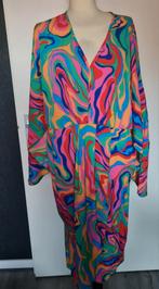 Mooie vrolijke jurk, Ophalen of Verzenden, Zo goed als nieuw, Maat 46/48 (XL) of groter, Onder de knie