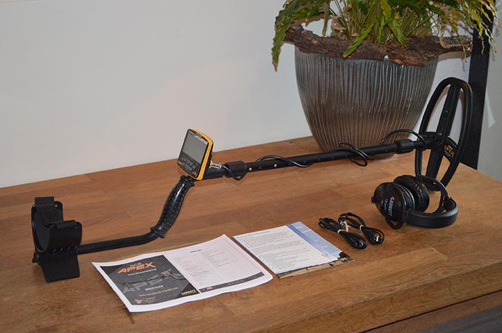 DETECTOR PLAZA: occasion Garrett APEX Zlynk, Hobby en Vrije tijd, Metaaldetectors, Gebruikt, Meer dan 30 cm, Garrett, Discriminatie metaaldetectie