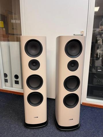 Canton Reference 5 GS Edition beschikbaar voor biedingen