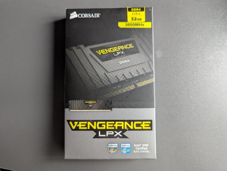 Corsair Vengeance LPX 4x8GB 32GB 3600MHz fabriekspaartje, Computers en Software, RAM geheugen, Zo goed als nieuw, Desktop, 32 GB