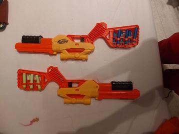 2 super coole nerf blasters met 14 pijlen! beschikbaar voor biedingen