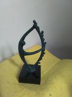 8191) mooi beeld ARTIHOVE   hoog  15cm, Ophalen of Verzenden, Zo goed als nieuw