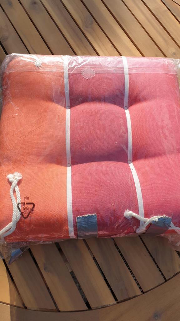 2 TUINSTOEL ZITTING KUSSENS 4040CM, Tuin en Terras, Tuinmeubel-accessoires, Zo goed als nieuw, Ophalen of Verzenden