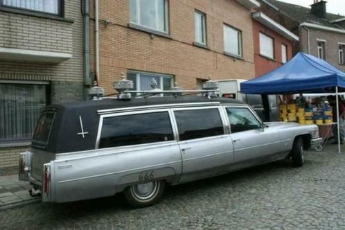 Verlichtingsframe afkomstig van onze Belgische Cadillac, Auto-onderdelen, Verlichting, Amerikaanse onderdelen, Oldtimer onderdelen