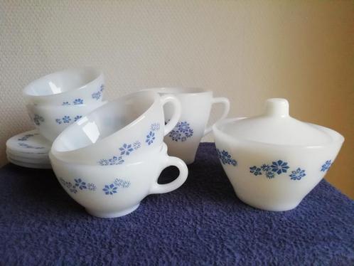 Melkglas: Rigopal kopjes roomstel, sneeuwvlokken/ijssterren, Huis en Inrichting, Keuken | Servies, Kop(pen) en/of Schotel(s), Ophalen of Verzenden