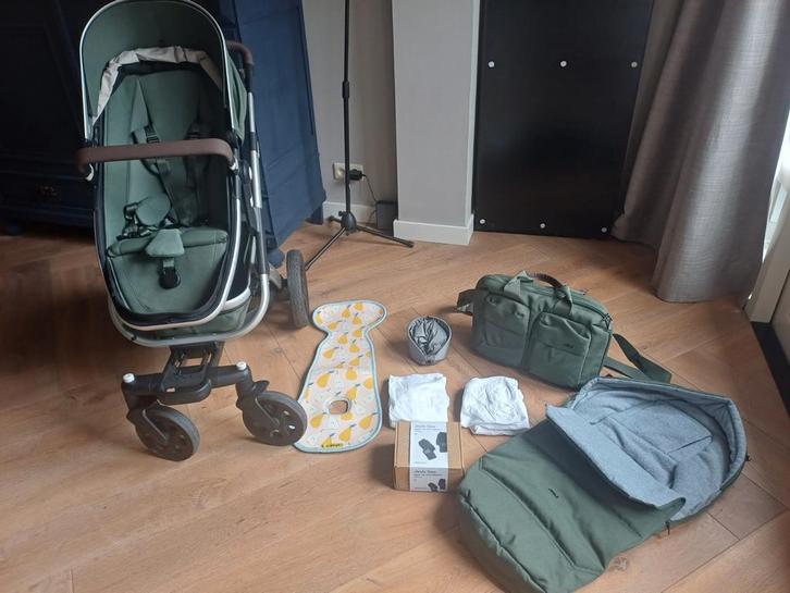 Zeer complete kinderwagen Joolz Geo 2 met veel accessoires, Kinderen en Baby's, Kinderwagens en Combinaties, Zo goed als nieuw