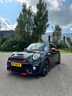 Mini 1.5 Cooper 2017 Zwart JCW exterieur, Auto's, Mini, Voorwielaandrijving, 136 pk, 4 stoelen, Zwart