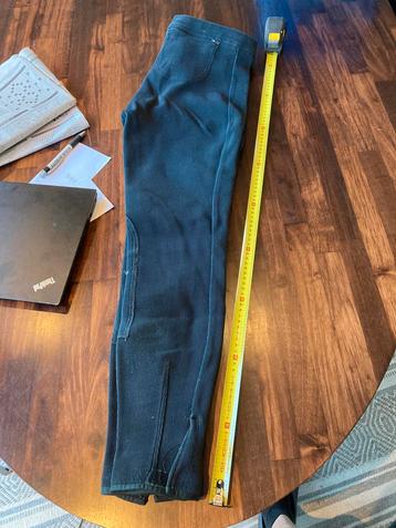 Diverse paardrijbroeken beschikbaar voor biedingen