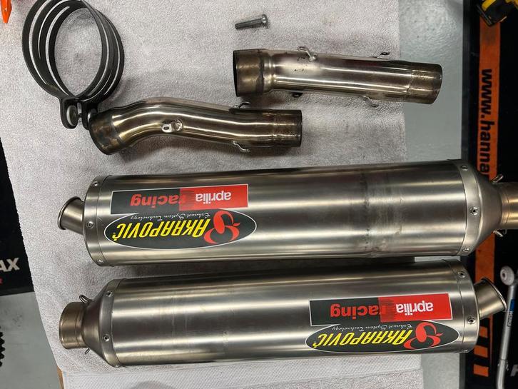 Akrapovic dempers aprilia tuono 1000 | rsv 1000, Motoren, Onderdelen | Merk-onafhankelijk, Ophalen of Verzenden