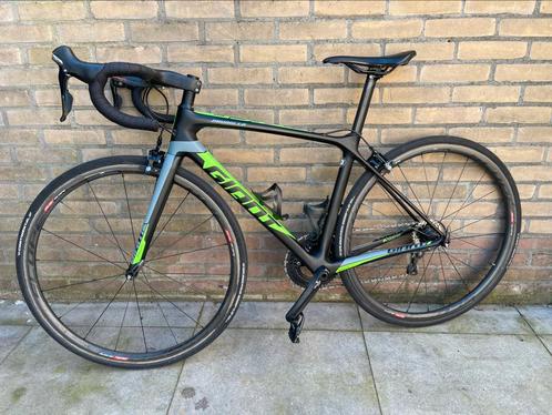 Giant racefiets, Fietsen en Brommers, Fietsen | Racefietsen, Zo goed als nieuw, Giant, Meer dan 20 versnellingen, Carbon, Ophalen of Verzenden