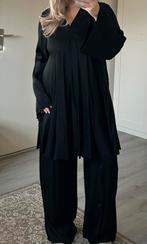 Jasminah Paris two piece set blouse met pantalon zwart, Kleding | Dames, Maat 38/40 (M), Kostuum of Pak, Zwart, Ophalen of Verzenden