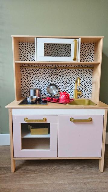 Zeer compleet Ikea keukentje Duktig beschikbaar voor biedingen