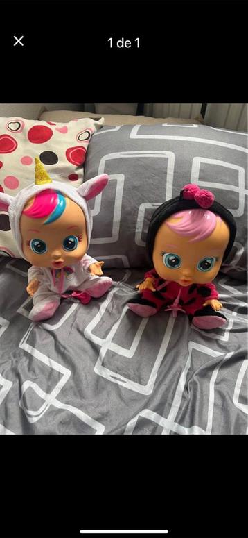 Cry baby poppen beschikbaar voor biedingen