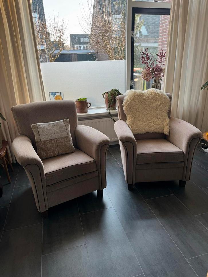 Twee beige stoffen fauteuils, Huis en Inrichting, Fauteuils, Gebruikt, Stof, 75 tot 100 cm, 75 tot 100 cm, Ophalen