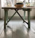 antieke spaanse salontafel in prachtig zeegroen patina, Antiek en Kunst, Ophalen