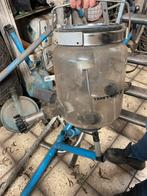 Laval melk glas, Januari, Geslacht onbekend