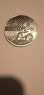 TT Assen 100 Jaar 5 Euro Munt 2025, Postzegels en Munten, Munten | Nederland, Ophalen of Verzenden, Euro's, Losse munt, Zilver