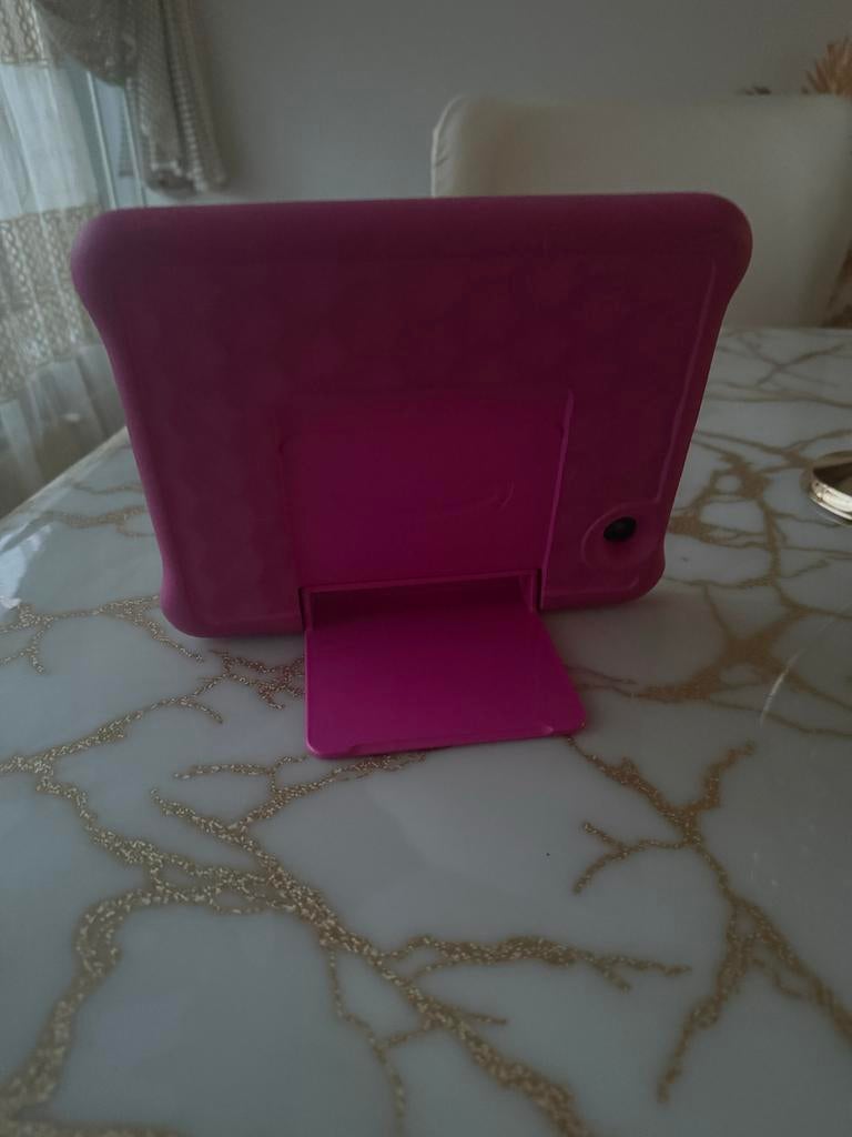 2 Kinder Tablets Roze & Paars met Beschermhoes, Computers en Software, Tablet-hoezen, Ophalen of Verzenden, Gebruikt, 7 inch of minder