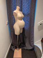 Paspop met zwangere buik, Bruin, Onbekend, Gedragen, Ophalen