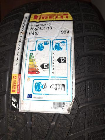 pirelli sottozero winterbanden 2x 18 inch  255 - 45 - Zr beschikbaar voor biedingen