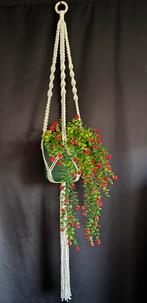 Macramé handgemaakte plantenhanger, Ophalen of Verzenden, Zo goed als nieuw, Rond, Minder dan 30 cm