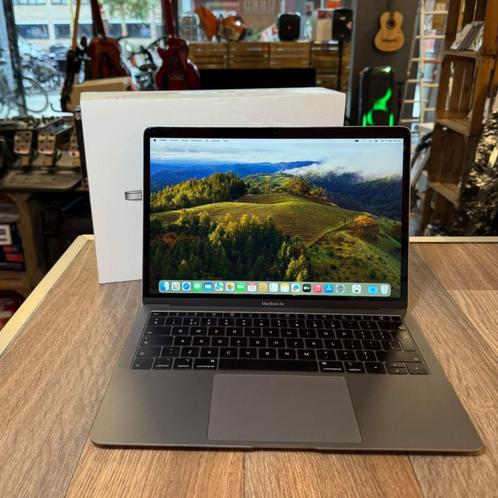 Apple Macbook Air 13' 2019 I5 8GB 128GB Cyli 373 | In doos, Computers en Software, Apple Macbooks, Zo goed als nieuw