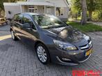 Opel Astra Sports Tourer 1.4 Turbo Business + Apk 20-8-2026, Voorwielaandrijving, Euro 5, 4 cilinders, Electronic Stability Program (ESP)